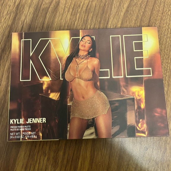 Kylie Cosmetics 24k gold palette - Picture 3 of 4